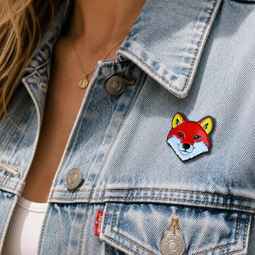 Red Wolf (Enamel Pin)