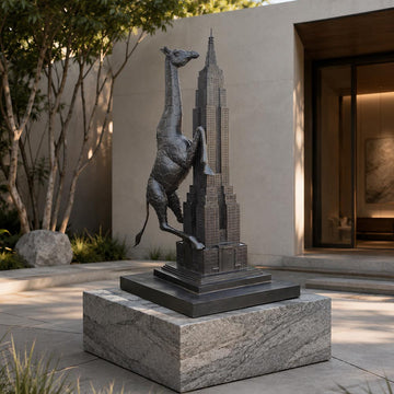 The Huge Giraffe Loved the Empire State Building (Bronze Sculpture, Mid-Size)