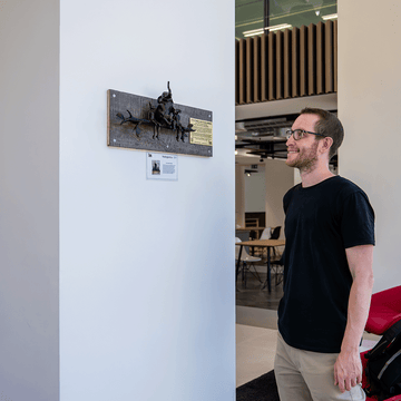 A Little Surprise Friendship (Bronze Sculpture)