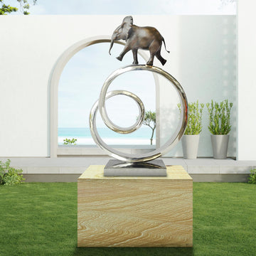 Round and Round Elephant