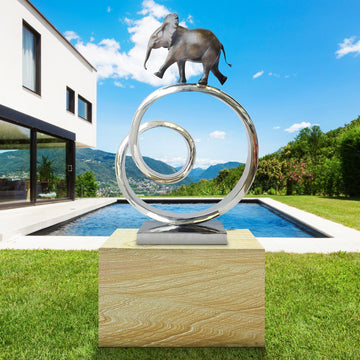 Round and Round Elephant