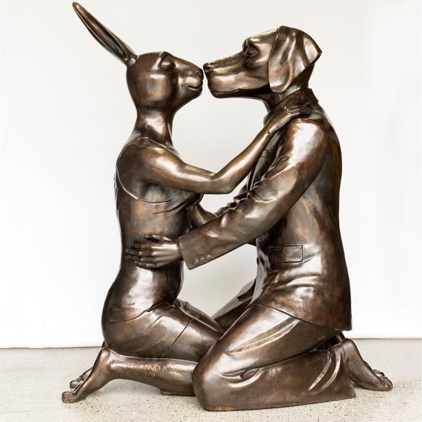 The Kiss (Bronze Sculpture) – Gillie and Marc®