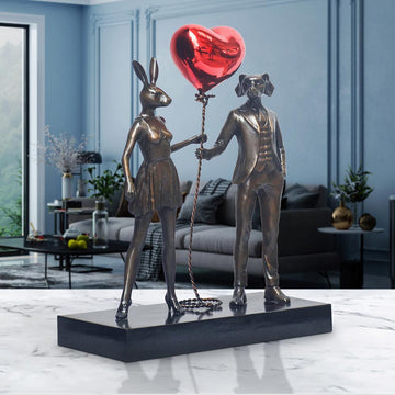 Balloon Lovers (Bronze Sculpture)