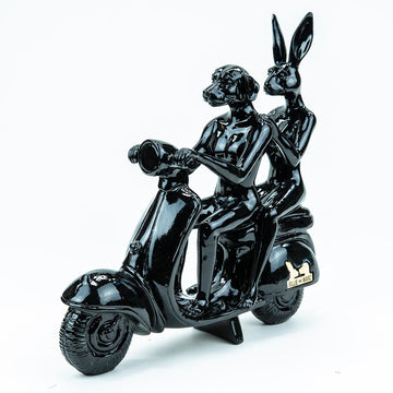 Happy mini vespa riders (Resin Sculpture)