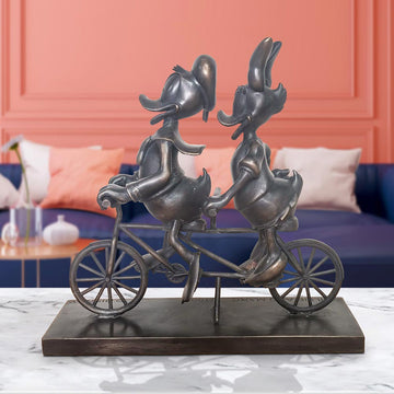 Daisy and Donald Go Around the World with Love (Bronze Sculpture, Miniature Collection)
