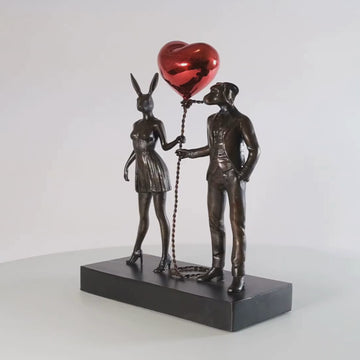 Balloon Lovers (Bronze Sculpture)