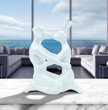 They were the best kissers (Small Resin Sculpture)