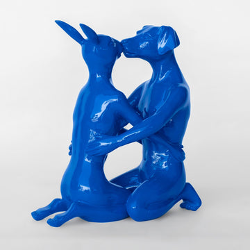 They kissed and kissed forever (Resin Sculpture)