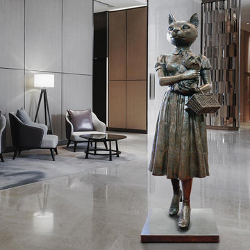 Dorothy Cat (Bronze Sculpture)
