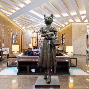 Dorothy Cat (Bronze Sculpture)
