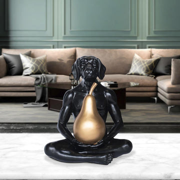 He held the golden pear (Resin Sculpture)