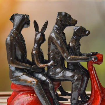 The loving family vespa riders (Bronze Sculpture, Miniature Collection)