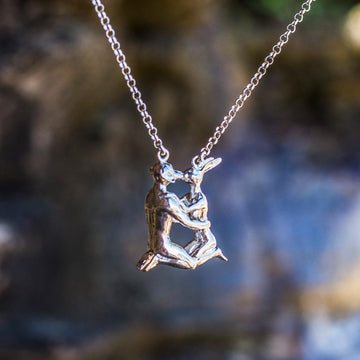 She was his last first kiss (Pendant)