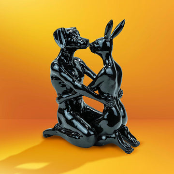 They were the best kissers (Small Resin Sculpture)