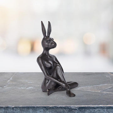 Rabbitwoman thinks big (Bronze Sculpture, Pocket Size)