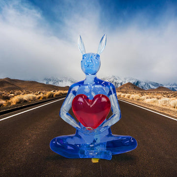 She gave her heart to her one love (Resin Sculpture)