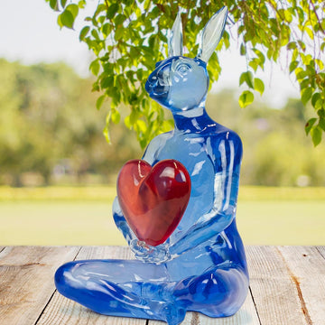 She gave her heart to her one love (Resin Sculpture)