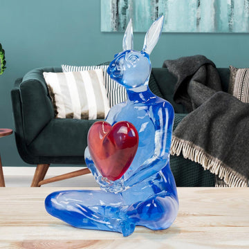 She gave her heart to her one love (Resin Sculpture)