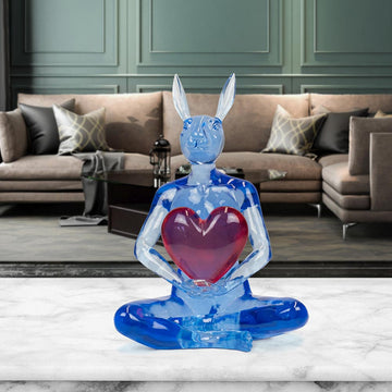 She gave her heart to her one love (Resin Sculpture)