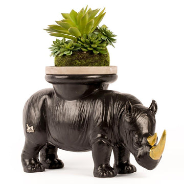 He was stronger than he thought (Ceramic Candle/Plant Holder Resin Sculpture)