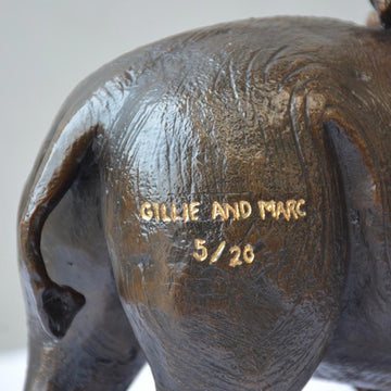 We will support each other (Bronze Sculpture)