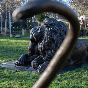 Virginia and Bill (Bronze Sculpture)