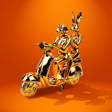 Happy mini vespa riders (Resin Sculpture)