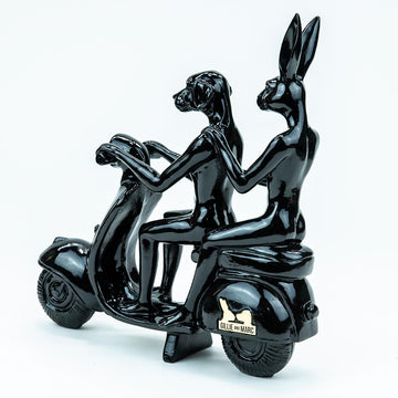 Happy mini vespa riders (Resin Sculpture)