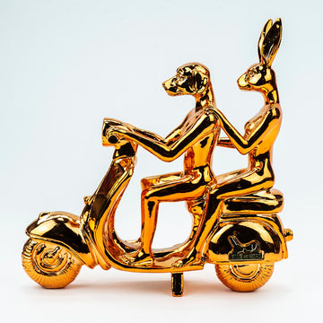 Happy mini vespa riders (Resin Sculpture)