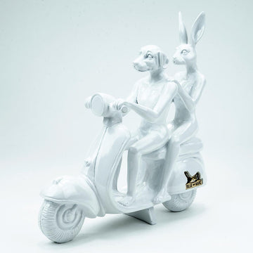Happy mini vespa riders (Resin Sculpture)