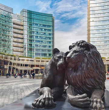 Virginia and Bill (Bronze Sculpture)