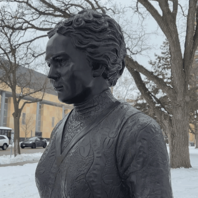 Statue to honor Amelia Witherstine unveiled in Central Park