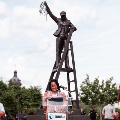 Dawn Staley’s legacy immortalized with statue
