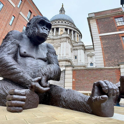 Giant Gorilla In Paternoster Square... And You Can Climb On It