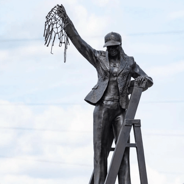 Dawn Staley (Bronze Sculpture)