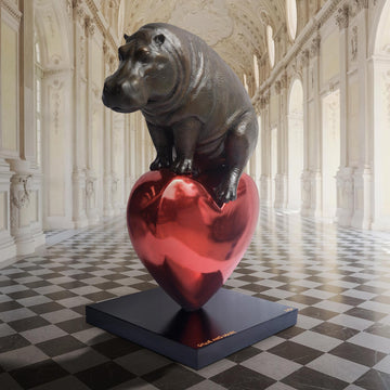 Hippo with a big heart (Bronze Sculpture)