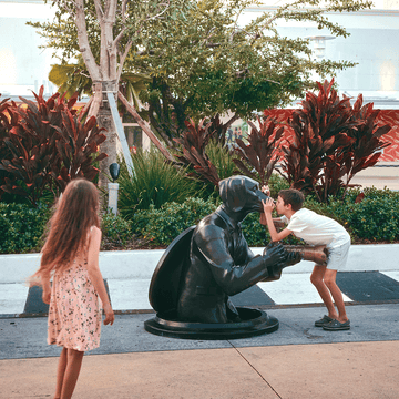Watch Out for Paparazzi Dog (Bronze Sculpture, Large)