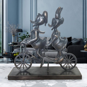 Daisy and Donald Go Around the World with Love (Bronze Sculpture, Miniature Collection)