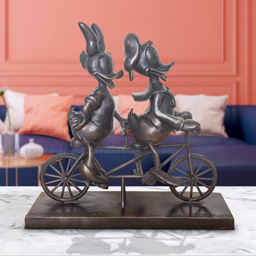 Daisy and Donald Go Around the World with Love (Bronze Sculpture, Miniature Collection)