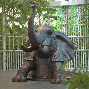 Come out Elephant in Doha