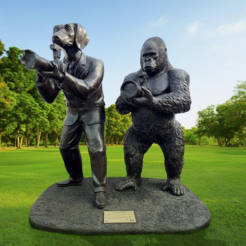 The Eastern Lowland Gorilla Only Shoots Photos with Dogman (Bronze Sculpture)