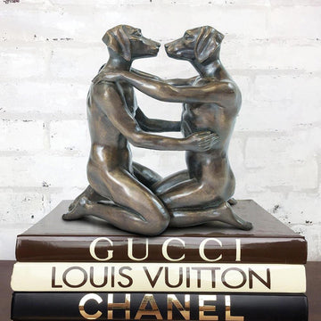 He loved being in love (Bronze Sculpture)