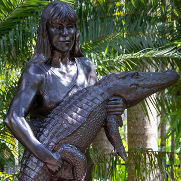 Terri Irwin (Bronze Sculpture)