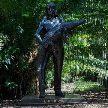 Terri Irwin (Bronze Sculpture)