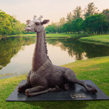 Wild Baby Giraffe (Bronze Sculpture)