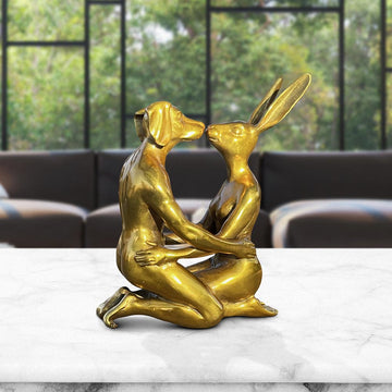 The kiss that made the world stand still (Bronze Sculpture, Pocket Size)