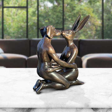The kiss that made the world stand still (Bronze Sculpture, Pocket Size)