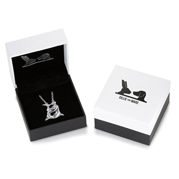 She was his last first kiss (Pendant)