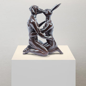 They kissed each other and couldn't stop (Bronze Sculpture)