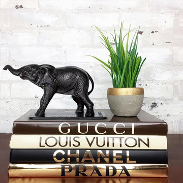 Ngilai (Bronze Sculpture)